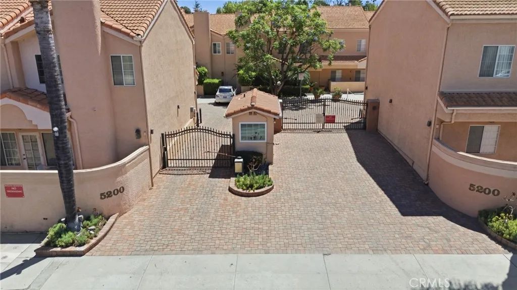 5200 White Oak Avenue 36, Encino, CA 91316