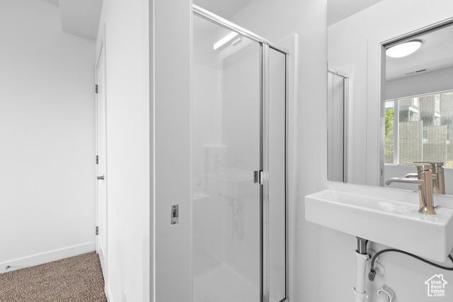 5516 W VICTORY LAP CT, West Valley City, UT 84120