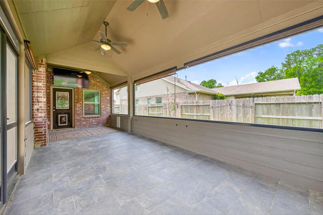 1638 Chart Drive, Crosby, TX 77532