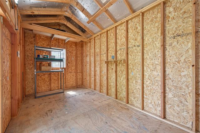 1638 Chart Drive, Crosby, TX 77532