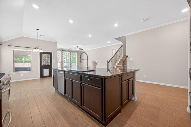 1638 Chart Drive, Crosby, TX 77532