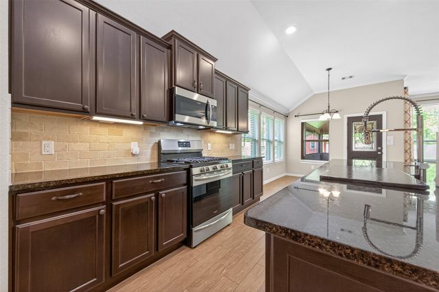 1638 Chart Drive, Crosby, TX 77532