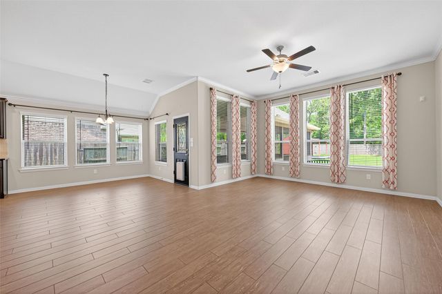 1638 Chart Drive, Crosby, TX 77532