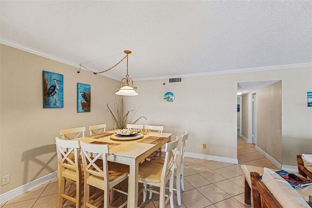 19500 GULF BOULEVARD 102, Indian Shores, FL 33785