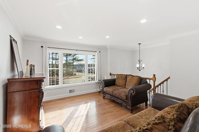 636 Hill Road, Toms River, NJ 08753