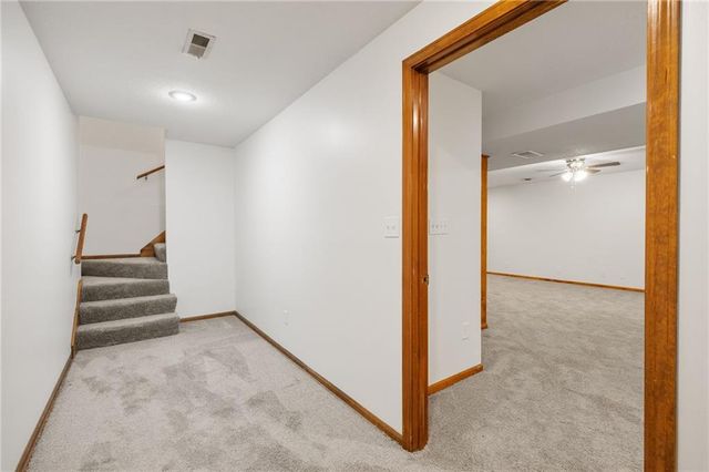 1008 Remington Court, Lee's Summit, MO 64086