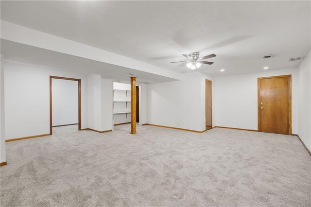 1008 Remington Court, Lee's Summit, MO 64086