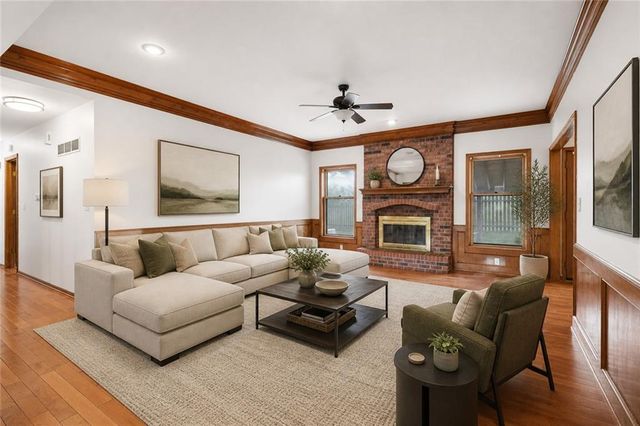 1008 Remington Court, Lee's Summit, MO 64086