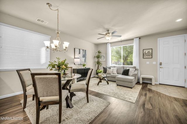 3678 Hollywood Park Drive, Reno, NV 89512