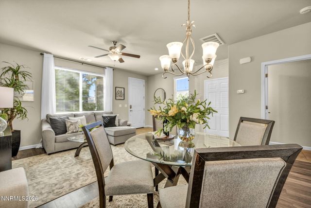 3678 Hollywood Park Drive, Reno, NV 89512
