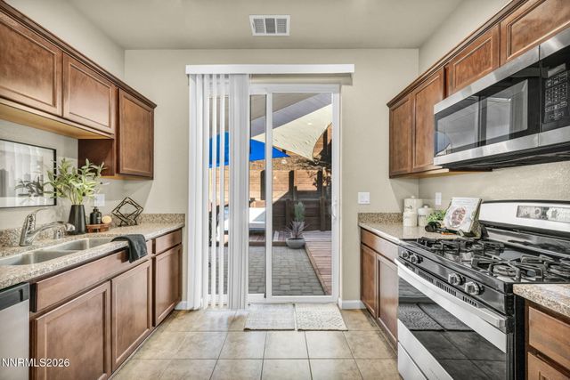 3678 Hollywood Park Drive, Reno, NV 89512