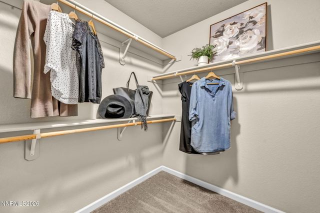 3678 Hollywood Park Drive, Reno, NV 89512
