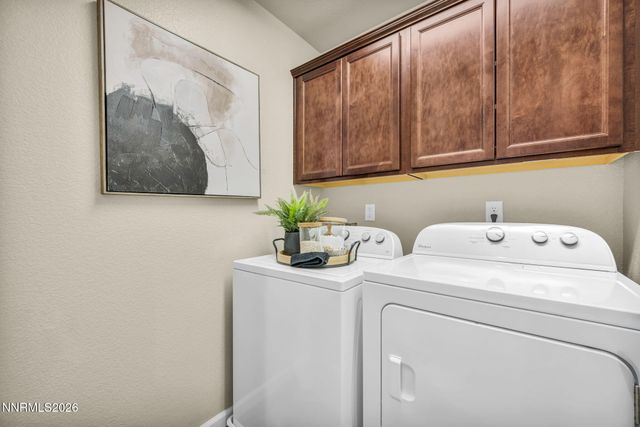 3678 Hollywood Park Drive, Reno, NV 89512
