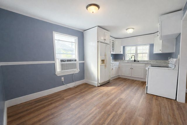 712 Henderson Avenue, Rossville, GA 30741