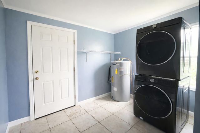 712 Henderson Avenue, Rossville, GA 30741