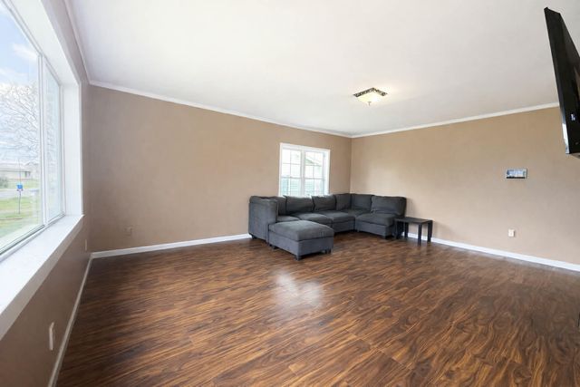 712 Henderson Avenue, Rossville, GA 30741