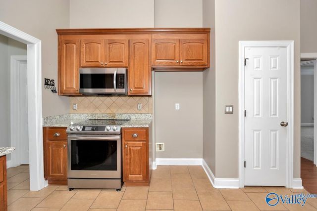 7500 Old Valley Point, Owens Cross Roads, AL 35763