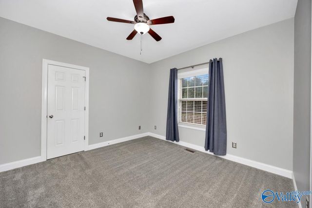 7500 Old Valley Point, Owens Cross Roads, AL 35763