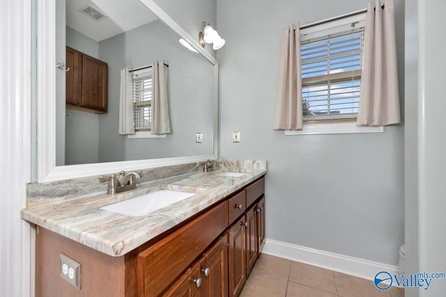 7500 Old Valley Point, Owens Cross Roads, AL 35763