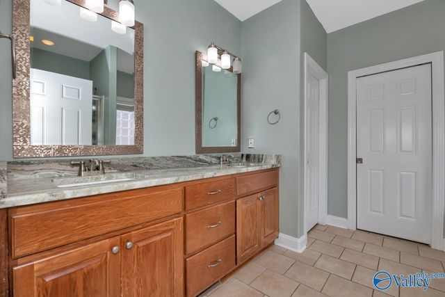 7500 Old Valley Point, Owens Cross Roads, AL 35763