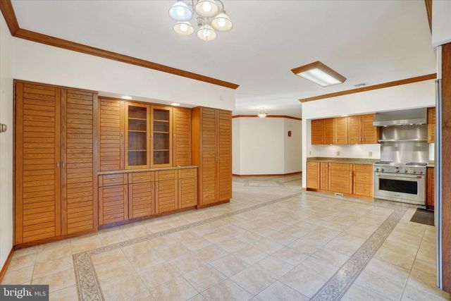 1100 MILLCREEK RD, York, PA 17404