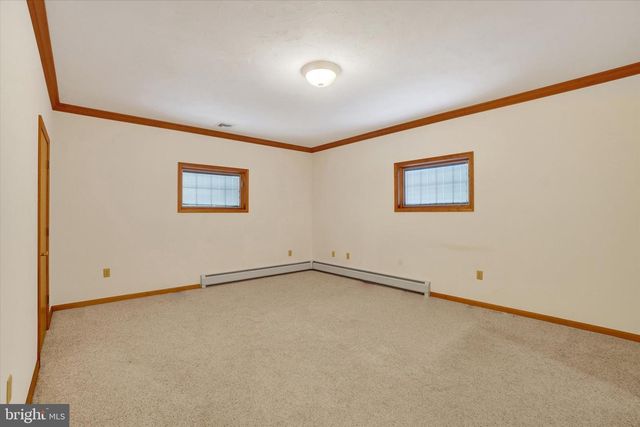 1100 MILLCREEK RD, York, PA 17404