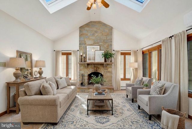 1100 MILLCREEK RD, York, PA 17404