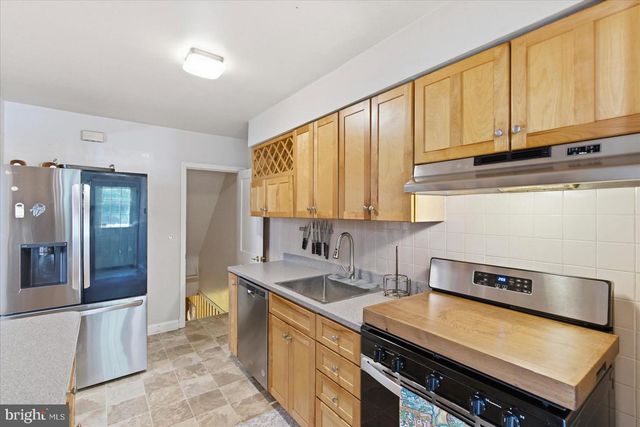 6505 LOCH HILL CT, Baltimore, MD 21239