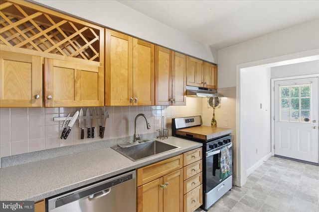 6505 LOCH HILL CT, Baltimore, MD 21239