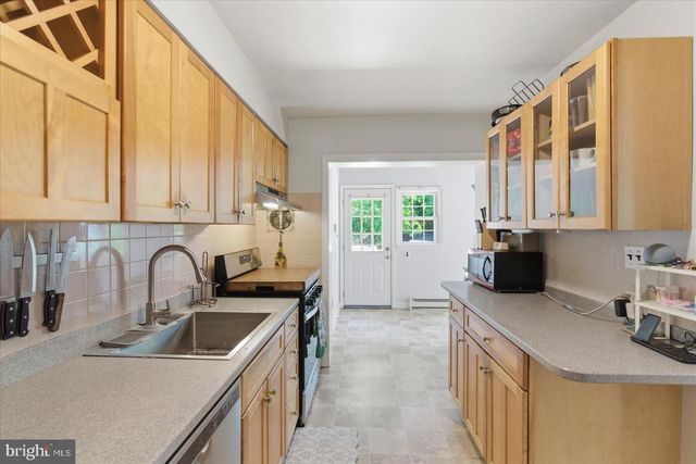 6505 LOCH HILL CT, Baltimore, MD 21239