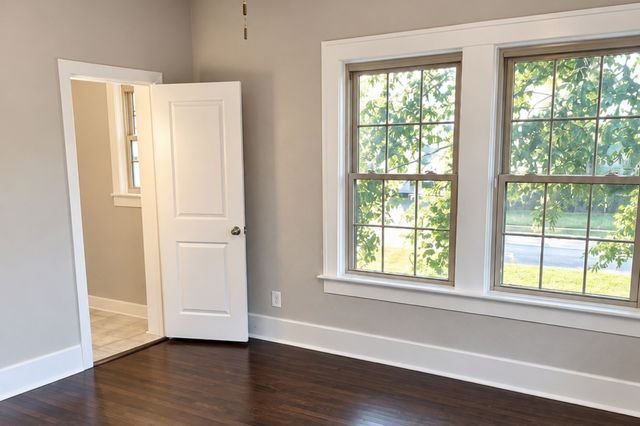 956 E Ramsey Avenue, Fort Worth, TX 76104