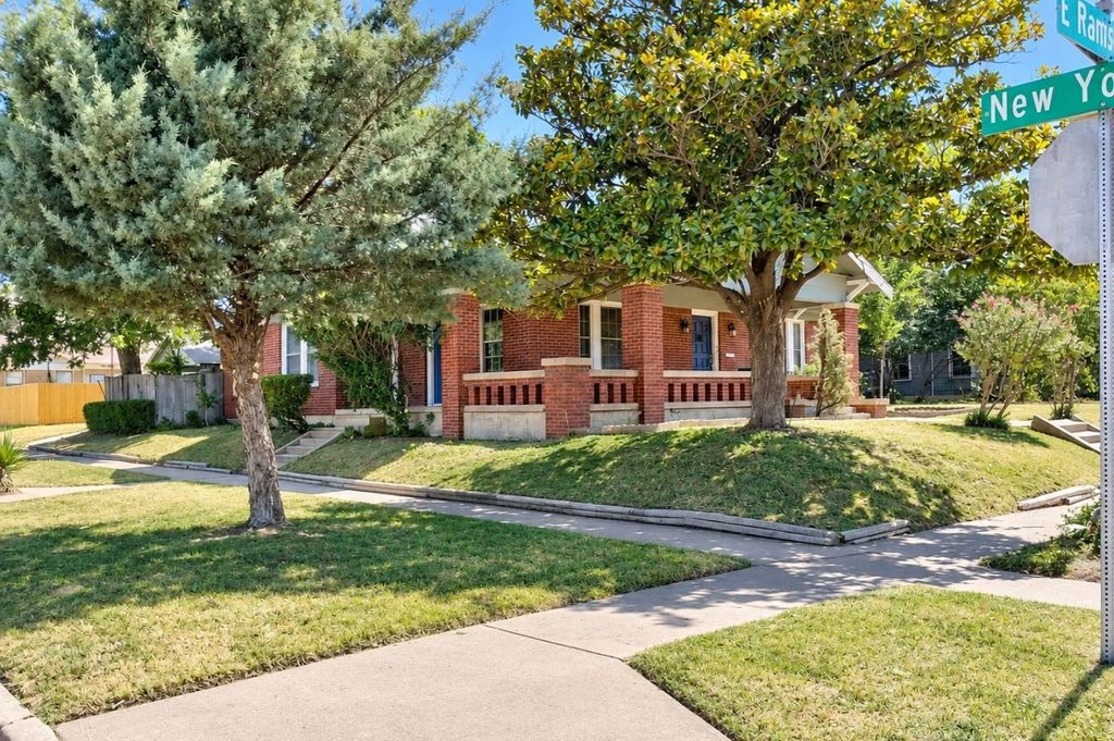 956 E Ramsey Avenue, Fort Worth, TX 76104