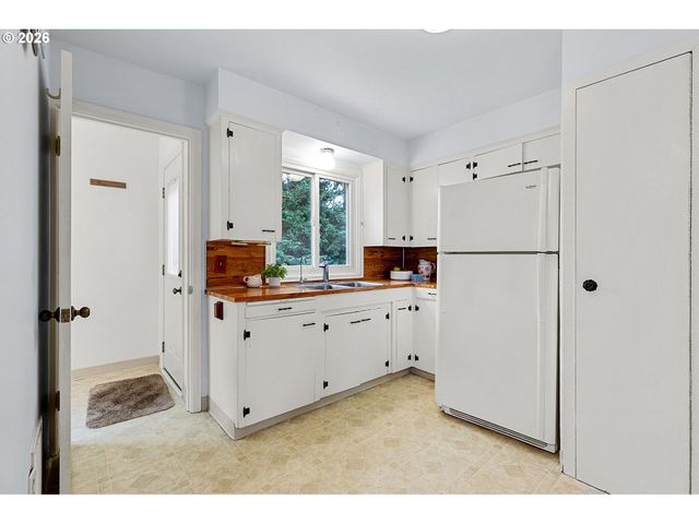 4422 Se 50TH Ave, Portland, OR 97206