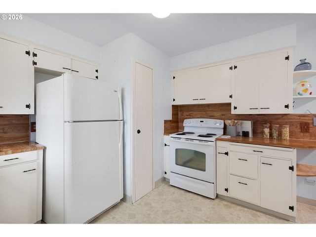 4422 Se 50TH Ave, Portland, OR 97206