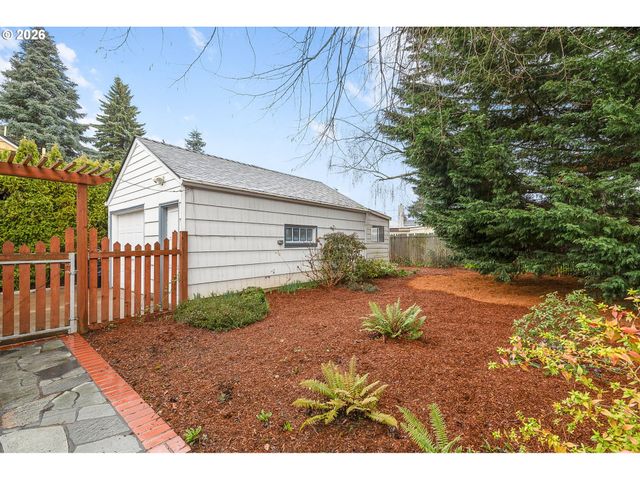 4422 Se 50TH Ave, Portland, OR 97206