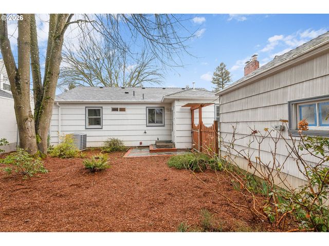 4422 Se 50TH Ave, Portland, OR 97206
