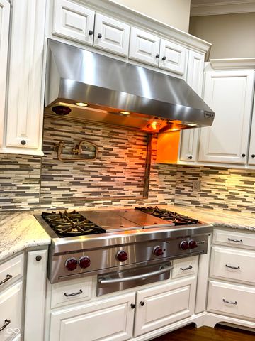 10580 Titan Run, Carmel, IN 46032