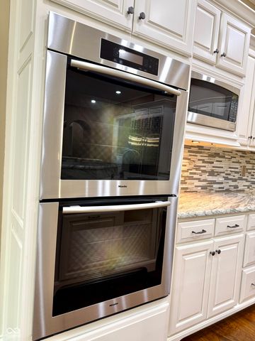 10580 Titan Run, Carmel, IN 46032
