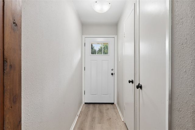 1213 Pin Oak Drive, Denton, TX 76209