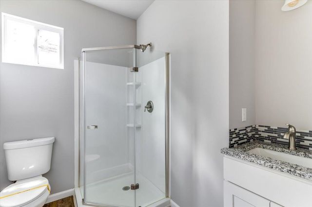 720 N Redbud Ave, Valley Center, KS 67147