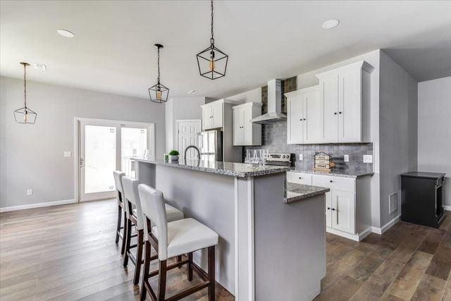 720 N Redbud Ave, Valley Center, KS 67147