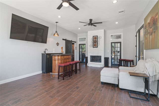717 Pintail Court, Granbury, TX 76049
