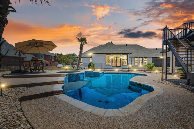 717 Pintail Court, Granbury, TX 76049