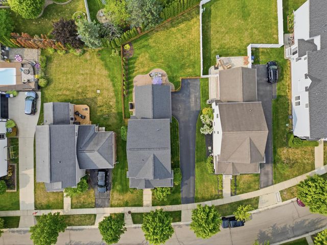 50002 Jackson Lane, Canton, MI 48188