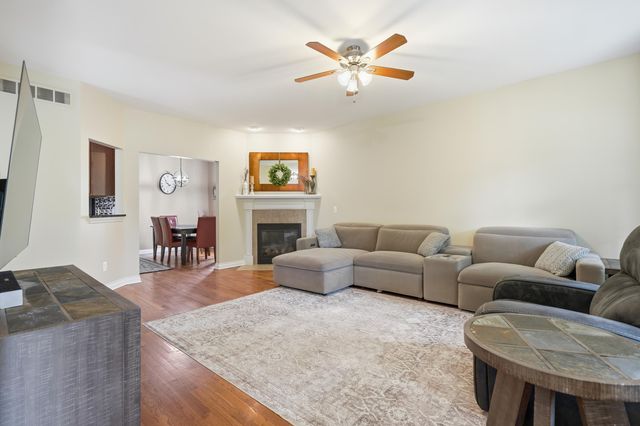 50002 Jackson Lane, Canton, MI 48188