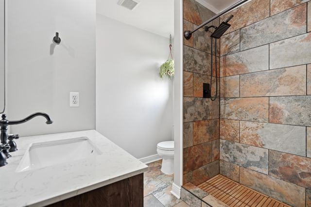 50002 Jackson Lane, Canton, MI 48188