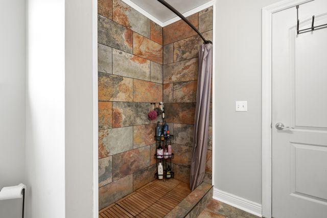 50002 Jackson Lane, Canton, MI 48188