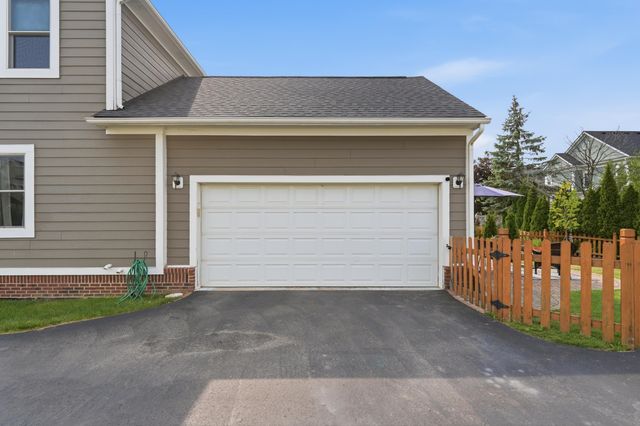 50002 Jackson Lane, Canton, MI 48188
