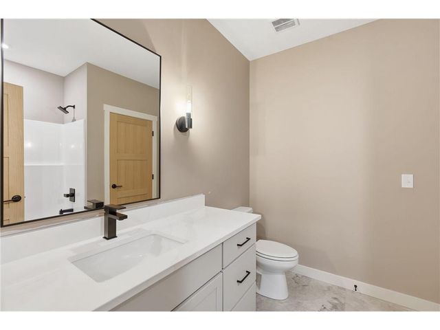 538 Chapman Hills Court, Hudson, WI 54016