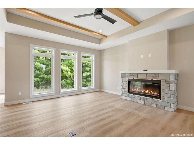 538 Chapman Hills Court, Hudson, WI 54016
